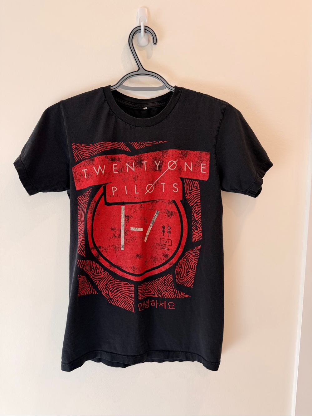 Twenty One Pilots Blurryface Canadian Tour 2016 Band T-Shirt Black Red